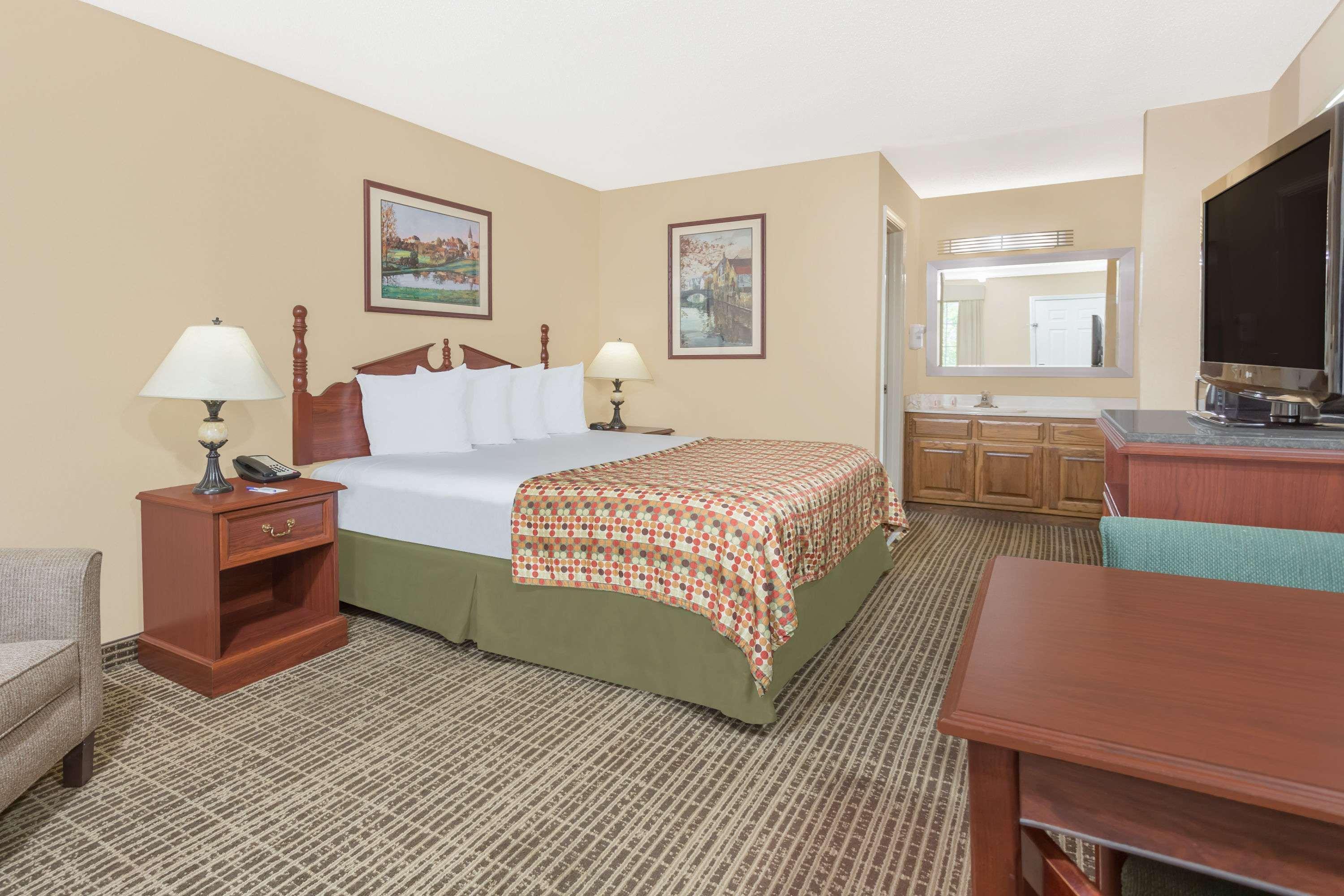 Baymont By Wyndham Anderson Clemson Hotell Eksteriør bilde