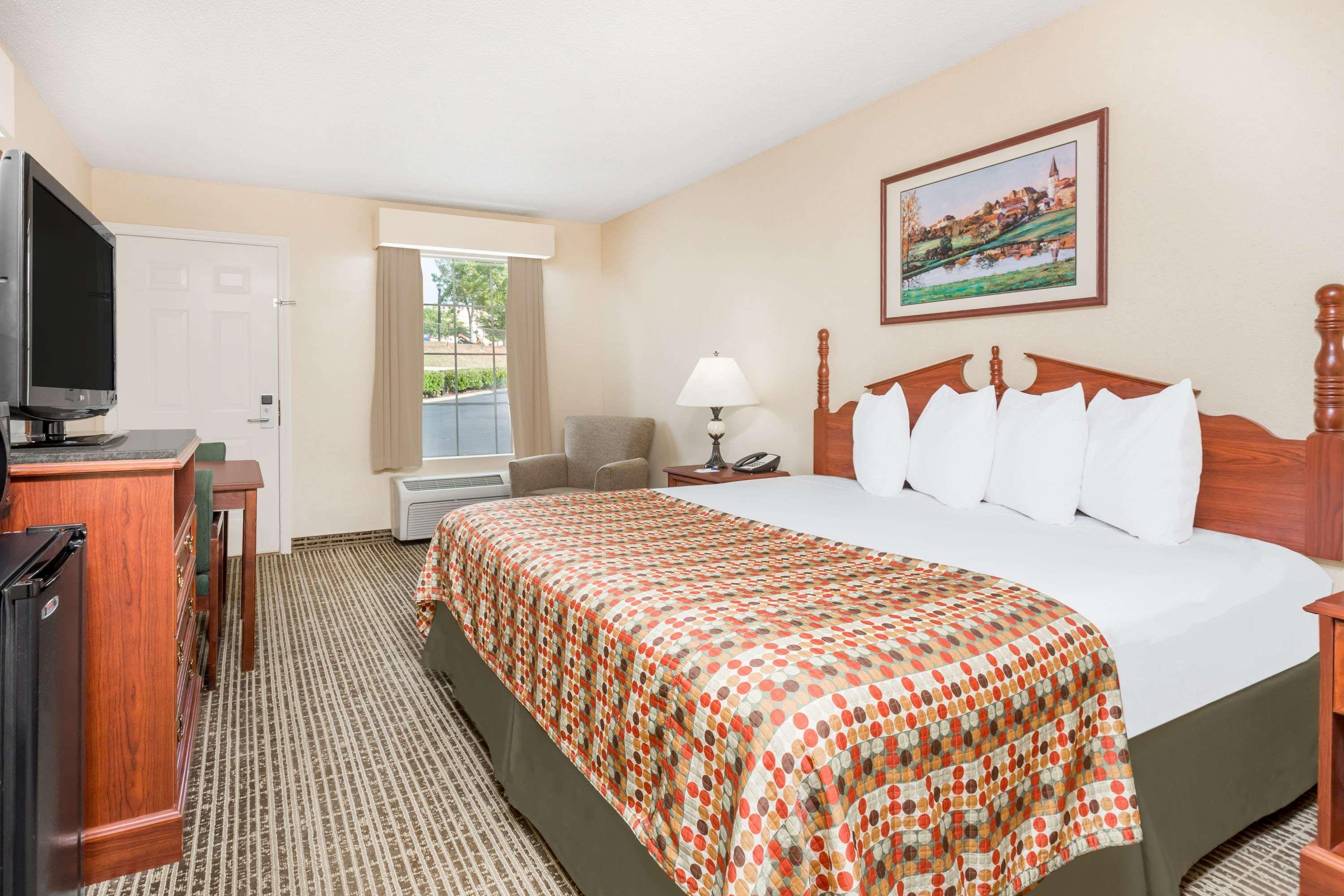 Baymont By Wyndham Anderson Clemson Hotell Eksteriør bilde